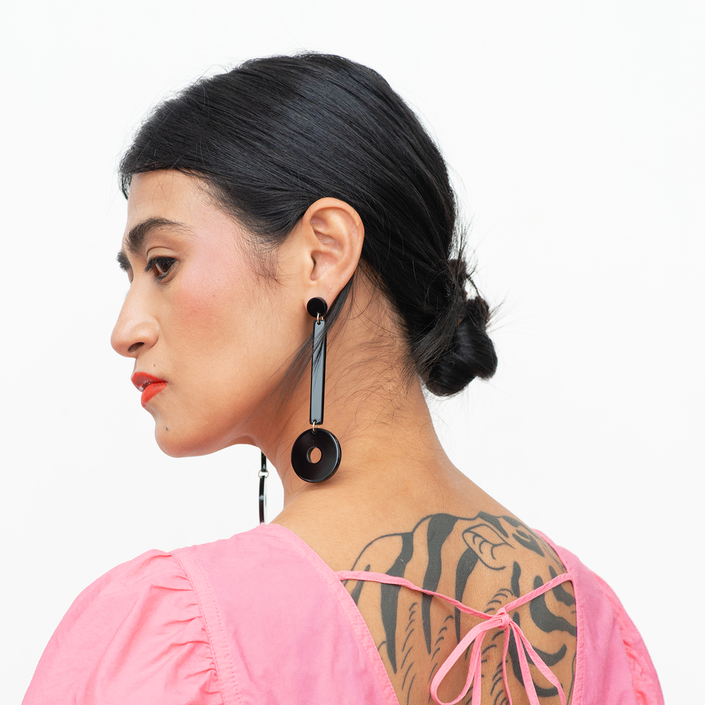 Aretes geométricos de acrílico Barracuda