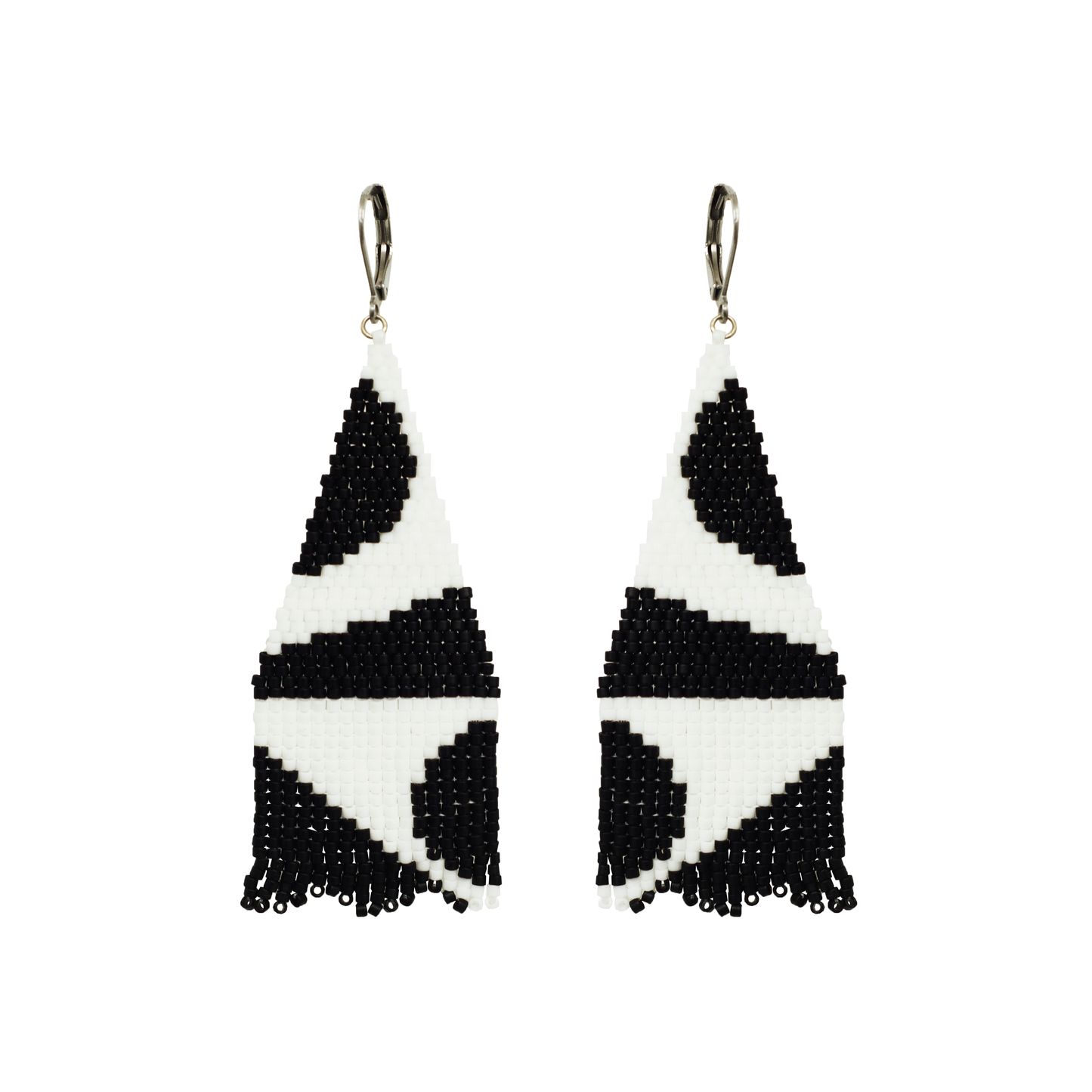 Aretes tejidos minimalistas Carmen B&W